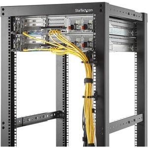 StarTech.com 1HE Vertikale Kabelführungsbügel/D-Ring, Serverschrank Kabelmanagement, 19 Zoll Netzwerkschrank/Rack Kabelfüh