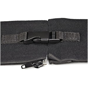 StarTech.com 1m Neopren Kabelschlauch mit Reißverschluss & Schnalle - 3cm Durchmesser (WKSTNCMZP) - Kabel Sleeve - 1 m Län