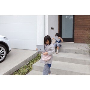 Microsoft- IMSourcing Surface Go Tablet - 10" - 4 GB RAM - 64 GB Storage - Windows 10 Pro - Silver - Intel microSDXC Suppo