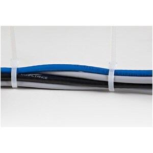 StarTech.com Colliers de Serrage 25cm Blancs - Largeur 4mm - Résistance traction 22kg - Nylon avec pointe incurvée - 94V-2