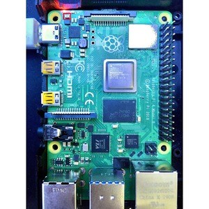 RASPBERRY PI 4B 8GB FULL KIT WITH RED / WHITE HOUSING