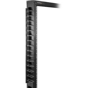 StarTech.com Vertikaler Kabelordner mit D-Hacken - 0U - 1,8m - Rack Kabelmanager - Kabelbündler - 40U Rack Height x 50,8 m