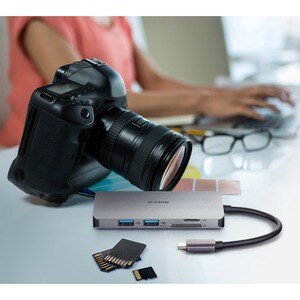 D-Link DUB-M810 USB-Typ C Docking Station für Notebook - 100 W - 3 x USB 3.0 - USB Typ C - Netzwerk (RJ-45) - HDMI - Kabel