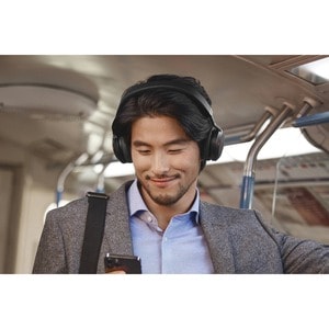 Jabra Evolve2 75 Link380a MS Stereo Black
Lieferumfang: Evolve2 75 headset Black MS, Link 380 BT adapter USB-A MS,1.2m USB