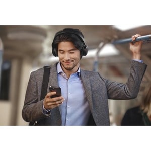 Jabra Evolve2 75 Link380a UC Stereo Stand Black
Lieferumfang: Evolve2 75 headset Black UC, Link 380 BT adapter USB-A UC, E