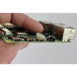 RASPBERRY PI 4B 8GB FULL KIT WITH RED / WHITE HOUSING