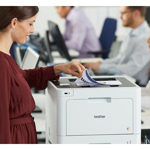 Brother HL HL-L8260CDW - Desktop Laserdrucker - Farbe - 33 ppm Monodruck/33 ppm Farbdruckgeschwindigkeit - 2400 x 600 dpi 